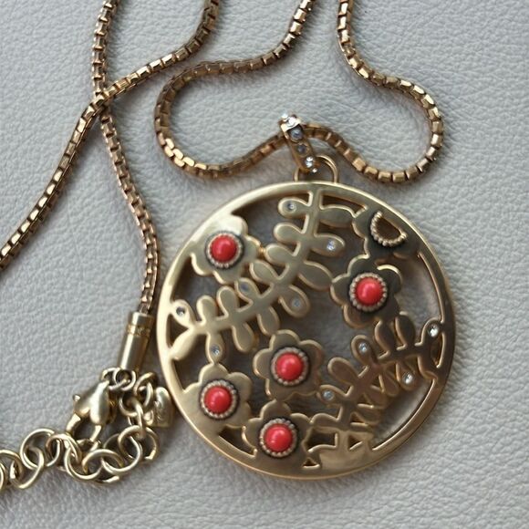 BRIGHTON FRANCESCA Floral Gold Disc Orange Beaded Pendant NECKLACE + pouch - Picture 3 of 5